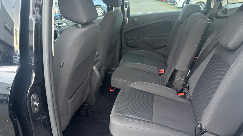 Ford Grand C-MAX 1.5 TDCi Zetec 5dr Diesel Estate